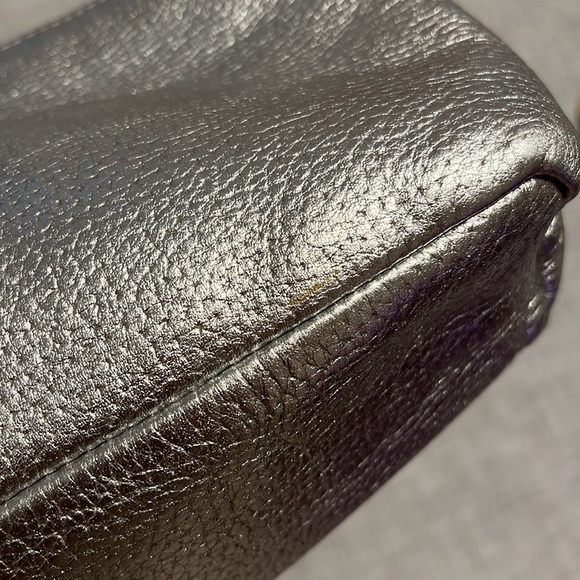 Boden metallic silver leather cosmetics zip pouch - Picture 10 of 12